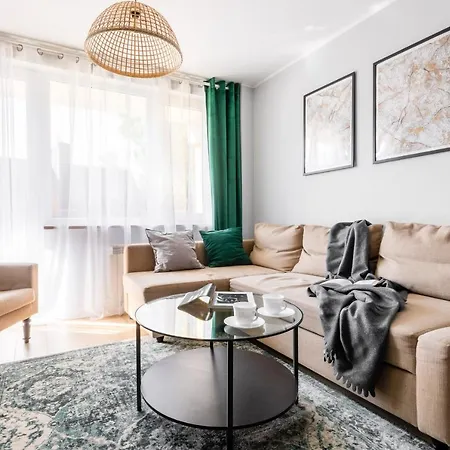 Renatek Centrum Apartman *